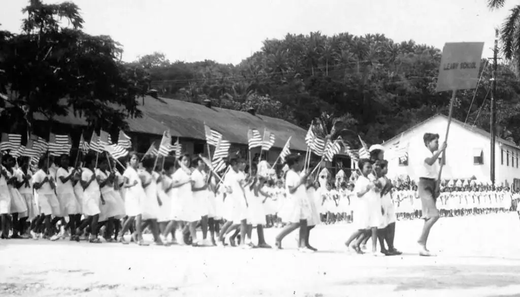 Leary School children in the Navy Day parade 1935. Ekelund collection from the Guam Museum.