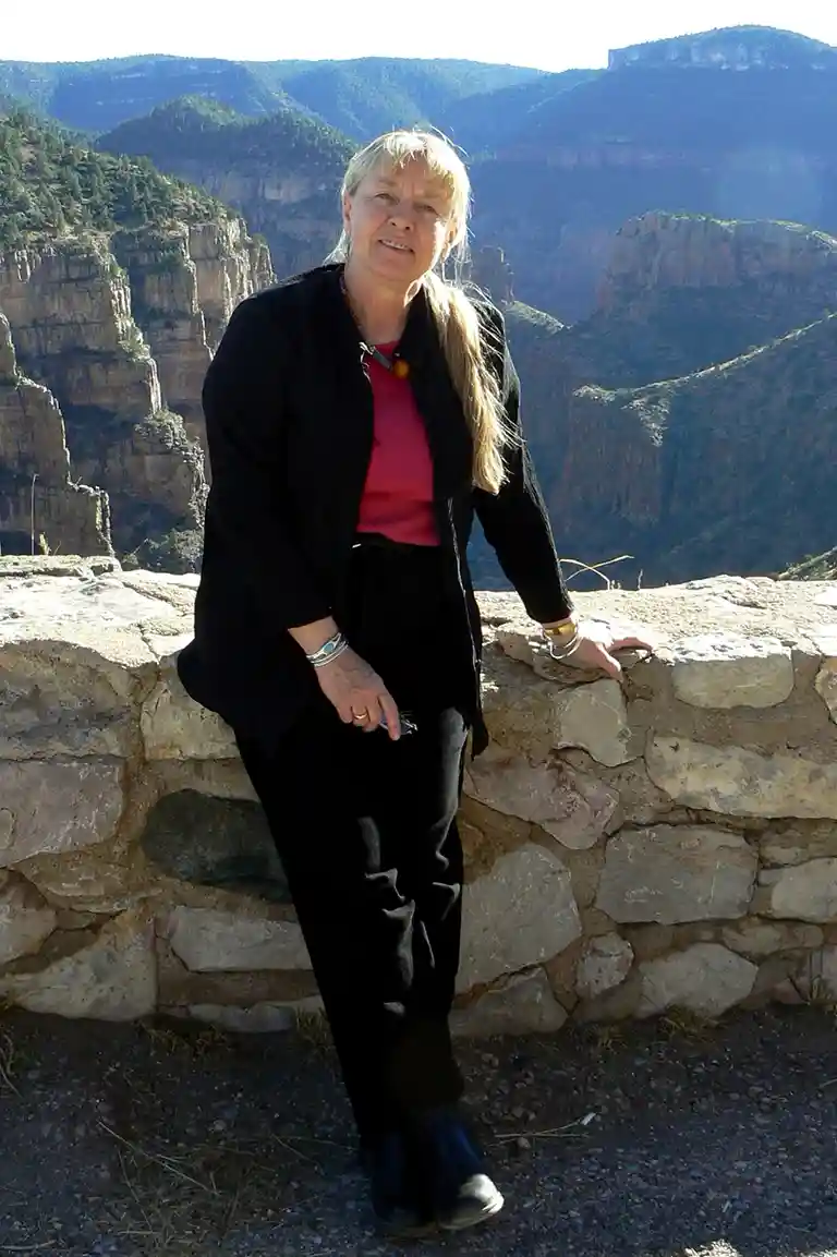 Gigi York - Guampedia