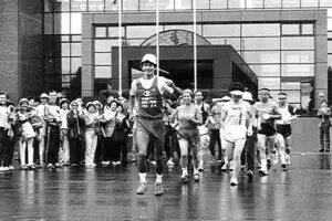 Fred Schumann sets off on his trans-Japan run in 1983.