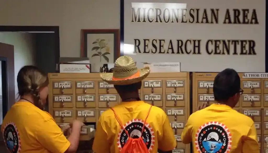 The W.A.V.E. Club Student Summit at the Micronesian Area Research Center (MARC), 2014. MARC and Guam Preservation Trust (GPT) photo.