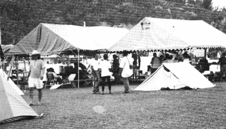 Chamoru Nasion protest at Adelup, 1992. Department of Chamorro Affairs (DCA).