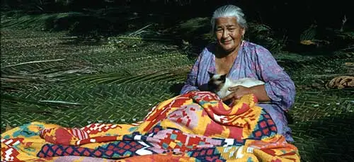 Cook Islands - Tivaevae - Guampedia