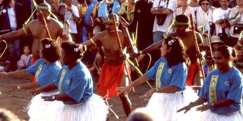 Palau delegation performance at the Festival of Pacific Arts in New Caledonia, 2000. Photo by Ron J. Castro.
