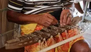 Tokelau Carver