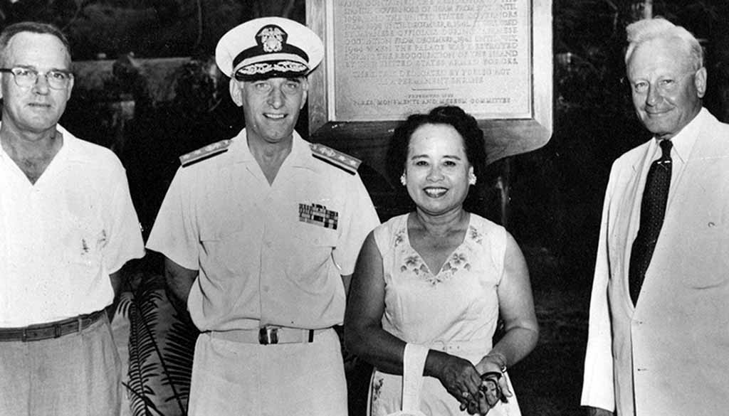 Mrs. Johnson and Gov. Elvidge, Plaza de España. Guam Museum collection.