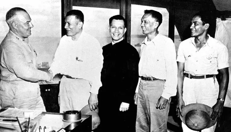 Guam Leaders and Governor Larsen. Micronesian Area Research Center (MARC) collection.
