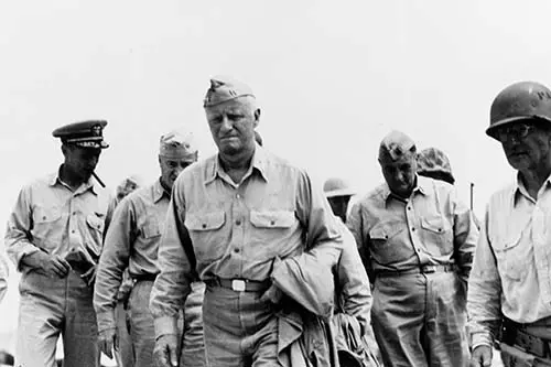 ADM CW Nimitz and men inspect Betio Island, 27 November 1943