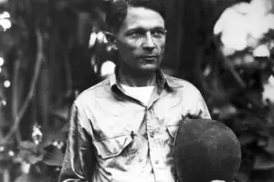 Radioman Tweed. War in the Pacific Collection.