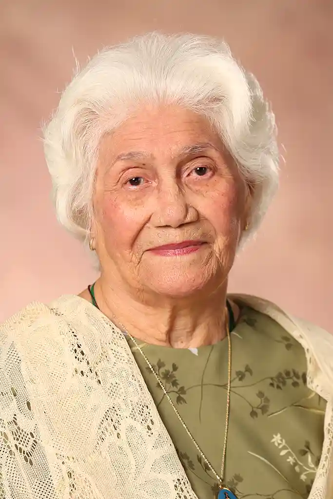 Helena James Aflague Crisostomo
