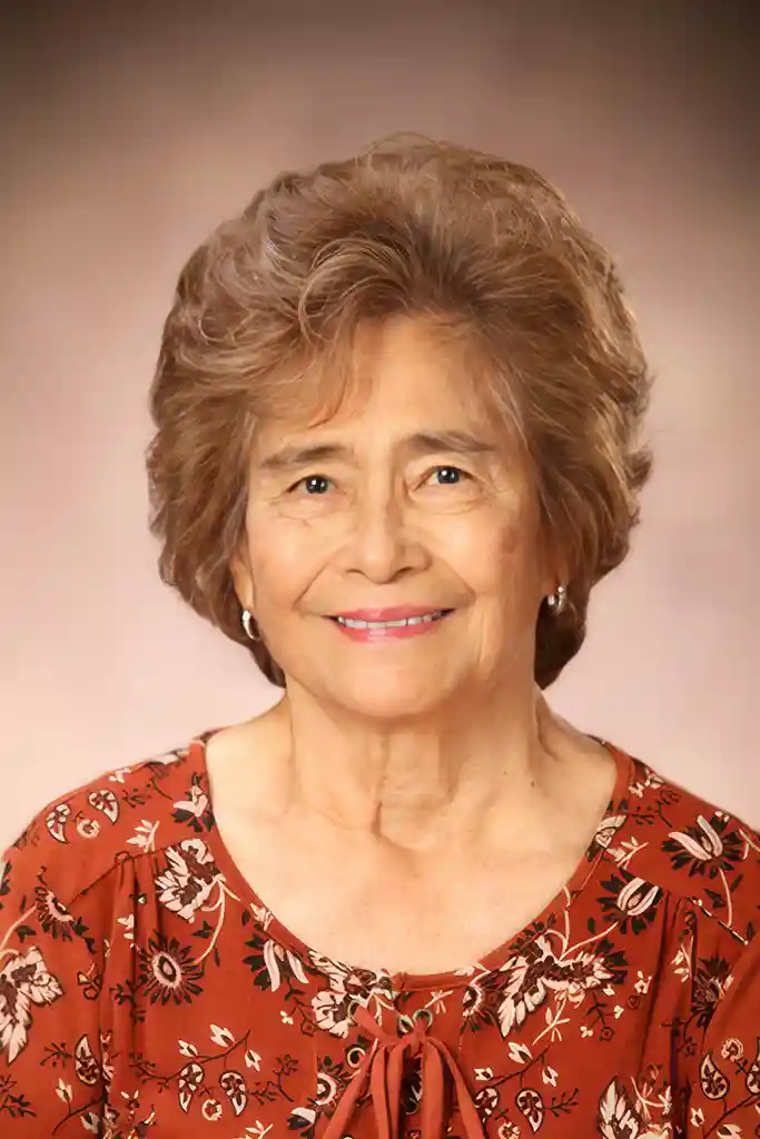 Mary Lujan profile image.