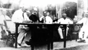 Gov. Bradley Signs Guam’s Bill of Rights