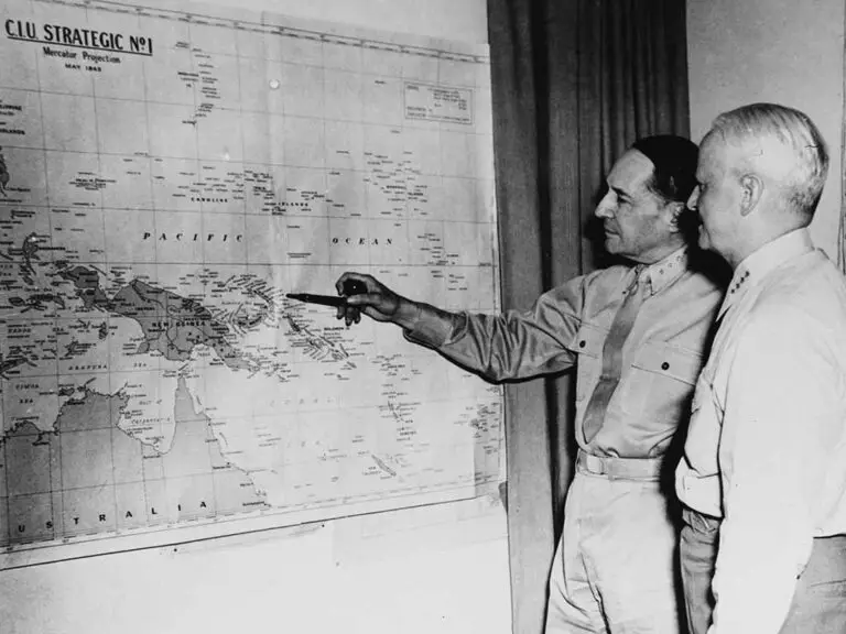 MacArthur and Nimitz, 1944