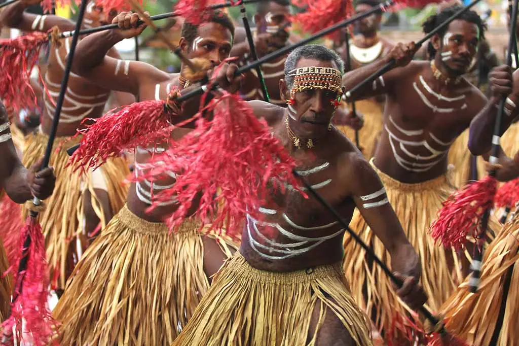 Solomon Dancers_0671_web - Guampedia