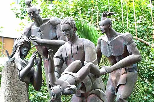 The San Vitores Shrine Statue - Guampedia Vitores Statue