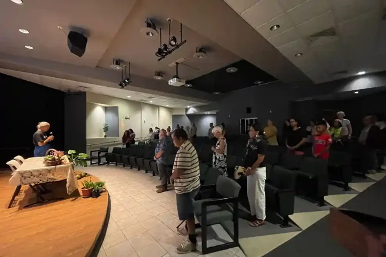 Malia at American Memorial Park