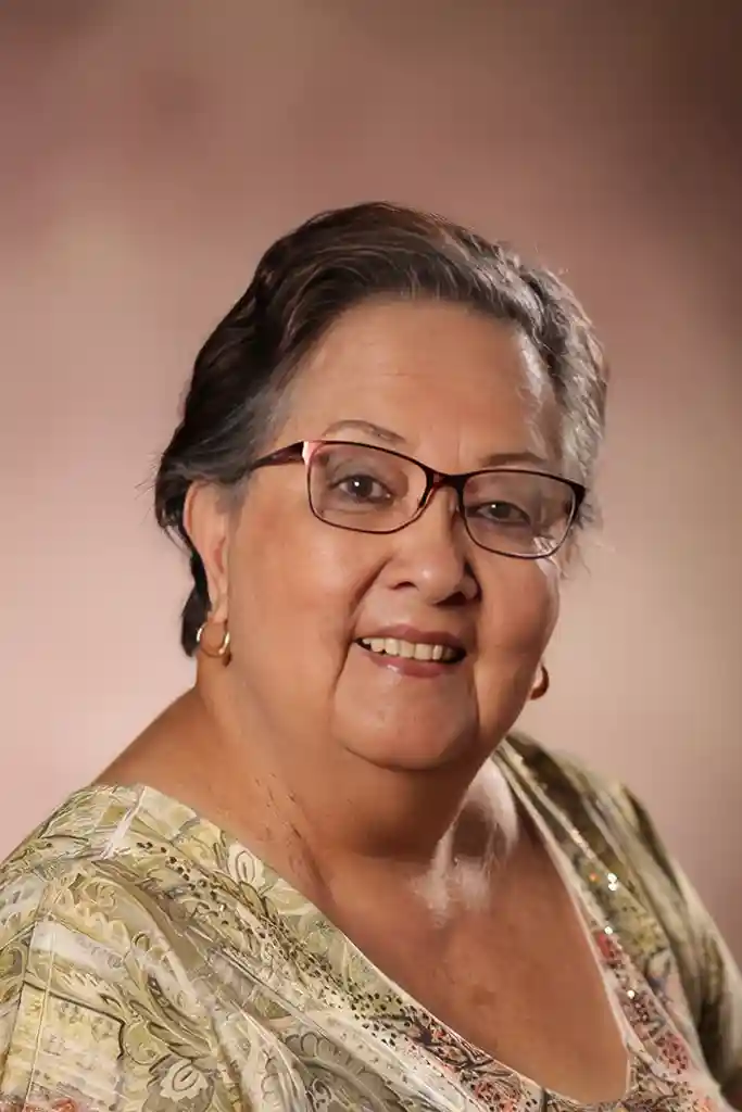 Lillian Dimla